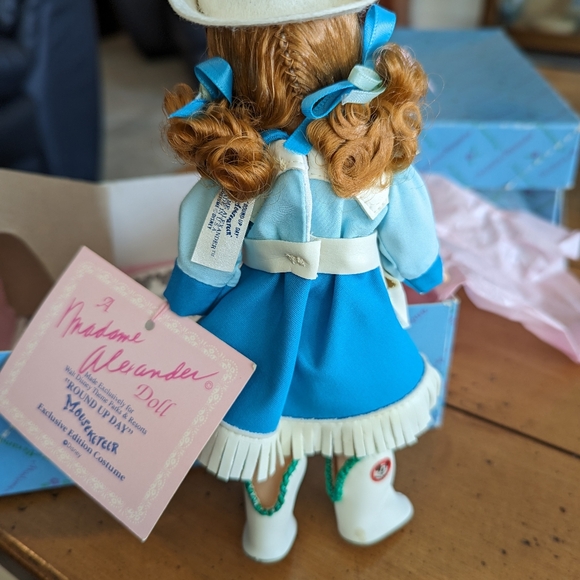 Madame Alexander 8" Mouseketeer Round Up Doll/Special Edition! - Picture 5 of 8
